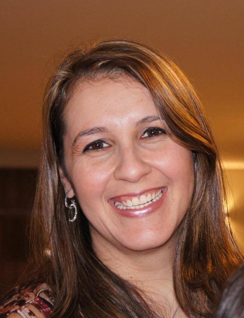 Prof.ª Msc. Elisângela Gusi